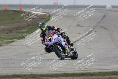 media/Nov-29-2025-TrackDaz (Sat) [[10ae2d9bce]]/A Group/Session 3 (Outside Grapevine)/